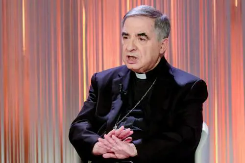 Ecco la chat che svela la macchinazione contro Becciu
