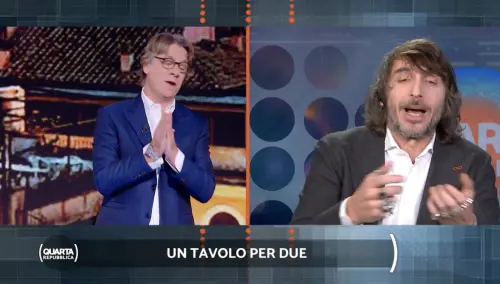 "Fanno i fenomeni e poi...". Su Ferragni è scontro Porro-Cruciani