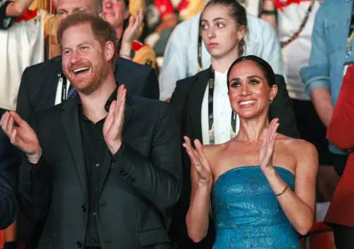 La guerra delle Christmas Card: William e Kate contro Harry e Meghan
