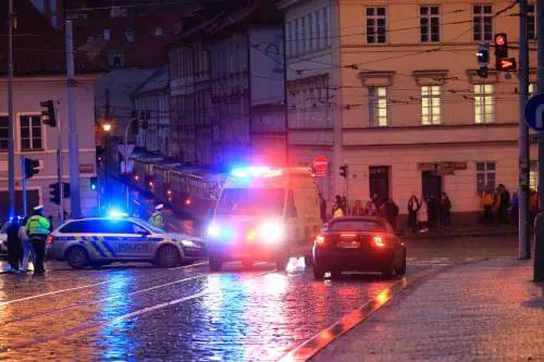 Lo studente-killer suicida. Aveva con sé un arsenale. "In casa anche una bomba"