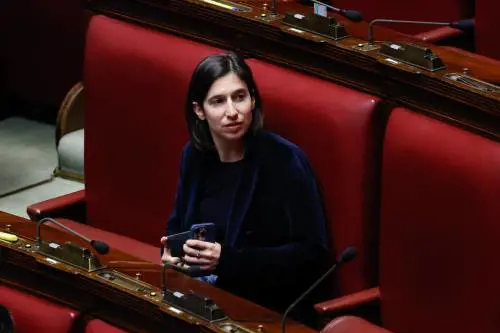 Tra patrimoniali e negazionismo climatico, tutte le proposte folli della sinistra nel 2023