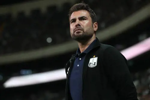 Mutu piange la madre morta, il suo club lo esonera