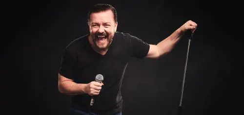 “Armageddon”, lo show di Gervais è una medicina ravviva neuroni