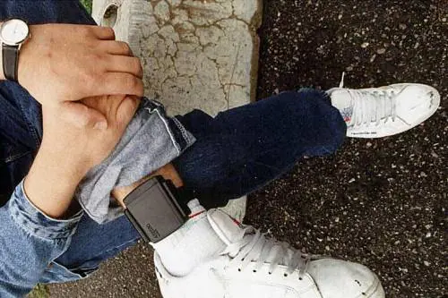 Monza, stalker manomette il braccialetto elettronico per incontrare l'ex