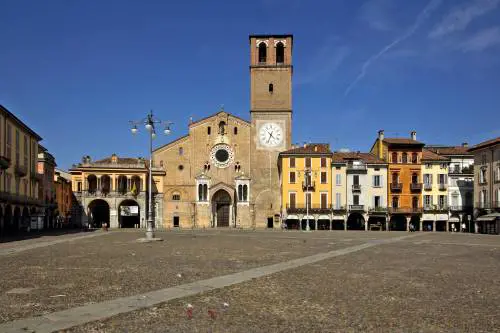 Lodi, la città liberty operosa e genuina