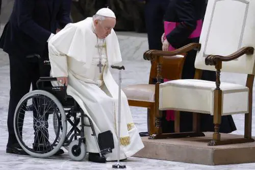 L'allarme di Mosca: "Le benedizioni gay minacciano il capolavoro diplomatico del Papa"