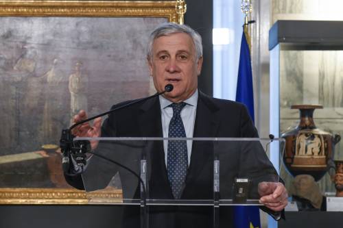 Tajani dà il calcio d'inizio del G7 italiano. Telefonata con Blinken: "Legame solido"