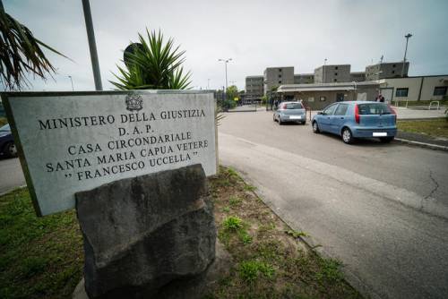 Gravi disordini si sono verificati nella Casa Circondariale di Santa Maria Capua Vetere