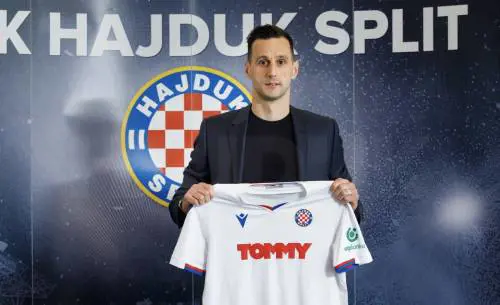 Kalinic ultimo romantico: torna a giocare per sei mesi ad 1 euro di stipendio