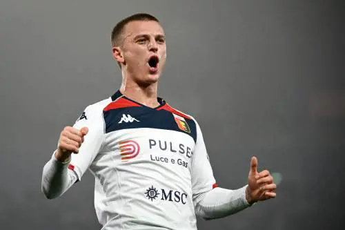 Serie A, il Genoa sfiora il colpo al Dall'Ara: il Bologna si salva in pieno recupero