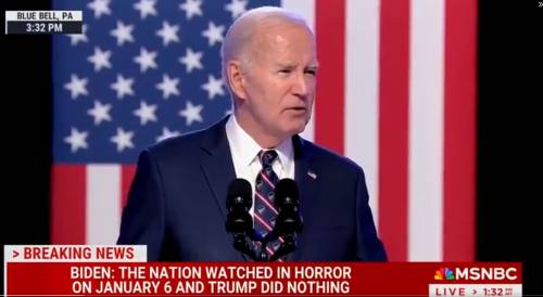 Biden all'attacco: "Trump è pronto a sacrificare la democrazia"