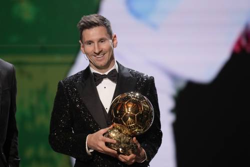 Messi, nuovo scandalo in Francia: regali per assicurargli il Pallone d’Oro