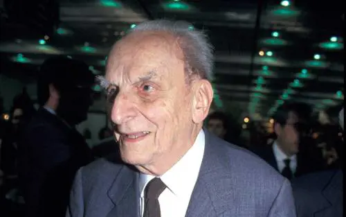 La incoerente filosofia di Norberto Bobbio, liberale che sosteneva il marxismo e l'Urss