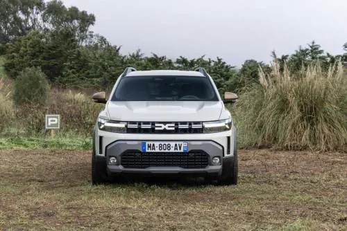 Dacia Duster 2024, allestimenti e prezzi del rinnovato SUV