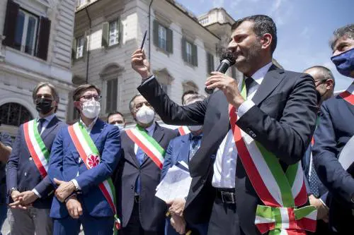 Antonio De Caro, l'ex sindaco che punta alla Regione Puglia