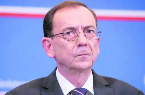 Polonia, l'ex ministro arrestato a Palazzo. Ed è scontro fra Tusk e il presidente Duda