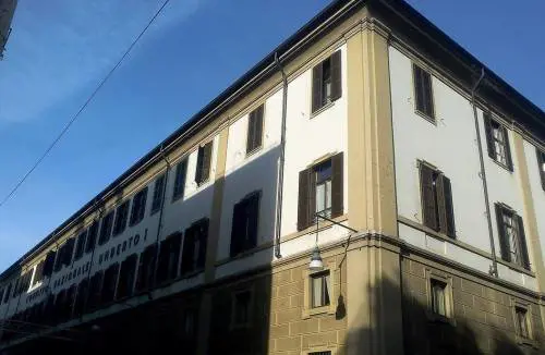 Molestie su due studentesse, ma il bidello viene riabilitato. Protesta al Convitto di Torino