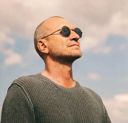 "Questa è l'epoca dell'impotenza". Biagio Antonacci e l'inno alla libertà e all'amore del nuovo album
