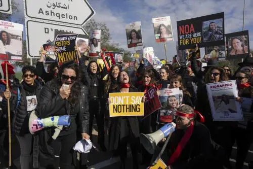 I 100 giorni degli ostaggi. "Ora blitz tra Gaza e Egitto"