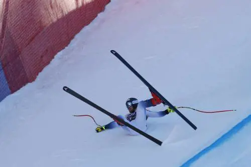 Kilde, l'urlo di dolore e il sangue. Ha rischiato la vita per il pazzo sci