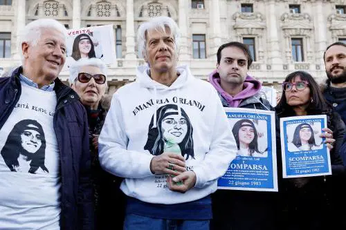 "La verità su Emanuela Orlandi? Due persone vicine al Papa... Abbiamo fatto i nomi"