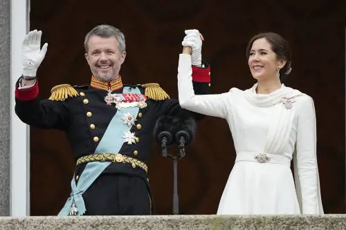 La regina Margrethe II ha abdicato. Sale sul trono Frederik X