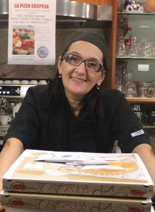 Ristoratrice trovata morta, il gelido commento della Lucarelli. Cosa ha scritto