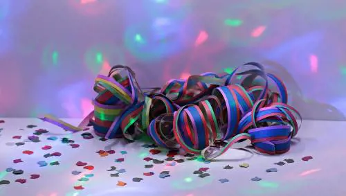 Carnevale, inizio e tradizioni della festività dedita al divertimento