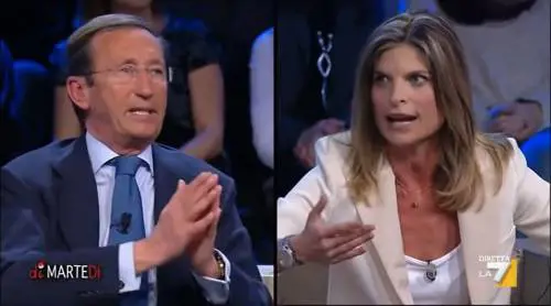 "Non sai ragionare", "Hai preso lo 0,4%". La lite Fini-Ravetto nel 2015