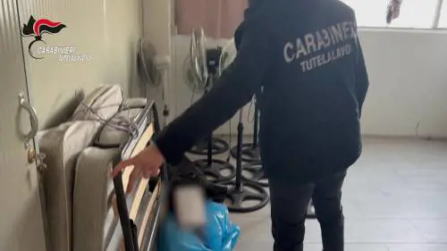 Alviero Martini, lavoratori cinesi sfruttati: commissariata la società di alta moda