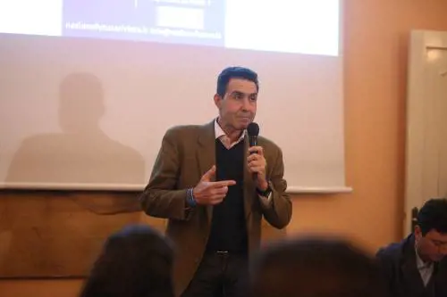 Partono gli attacchi a Vannacci. "Assenteista iscritto al sindacato"