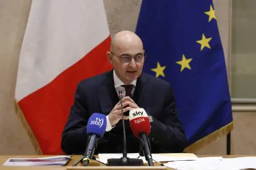 La sinistra lincia Pinelli. "Accusa il vecchio Csm"