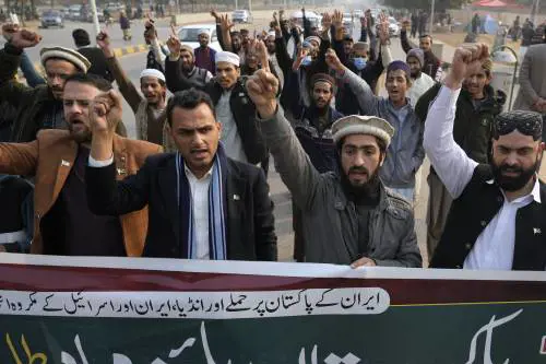 Iran contro Pakistan: prove di egemonia