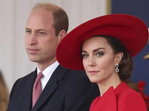 "Sono come la Corea del Nord". La scure su William e Kate