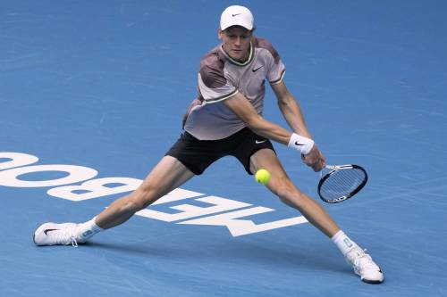 Australian Open, Sinner vola agli ottavi: schiantato anche Baez