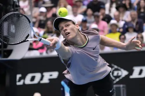 Sinner da favola stacca il pass per i quarti agli Australian Open: Khachanov ko in tre set