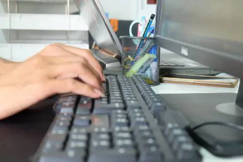 Londra è la migliore per i freelance. A Milano la connessione più veloce