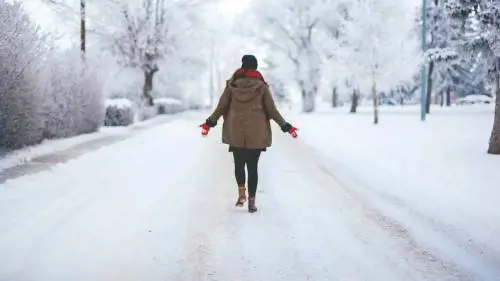 Scarpe per la neve. I modelli per lui e lei