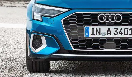 Nuova Audi A3 2024, con il restyling la media teutonica si fa in tre