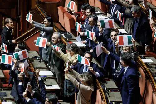 Via libera del Senato all'Autonomia: ecco cosa cambia per le Regioni