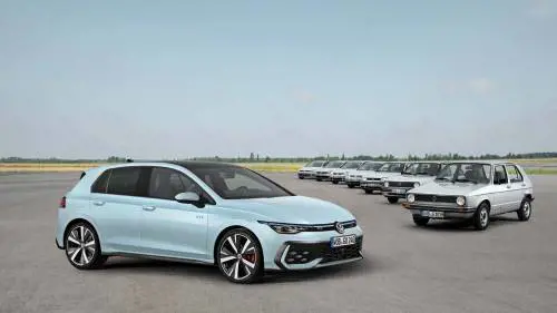 Volkswagen Golf restyling 2024, tutto quello che c’è da sapere sulla rinnovata media tedesca