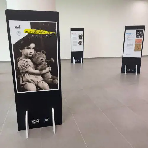 "Stelle senza un cielo", Linate ricorda i bambini della Shoah