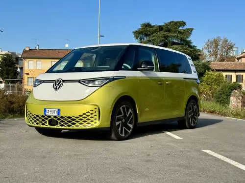Volkswagen ID.Buzz, come viaggiare in compagnia con il sorriso – La prova 