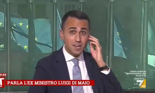 "Torna in politica?". E Di Maio risponde così