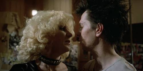 Screen "Sid e Nancy" StudiocanalUK via YouTube