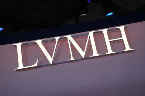 I dazi azzoppano il lusso. Su Lvmh l'impatto più duro