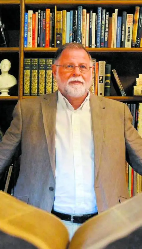 Alberto Manguel: "Non ci immergiamo mai due volte nello stesso libro"