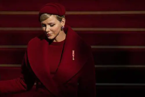 Charlene di Monaco, nessuno come lei in Europa: ecco quanto spende