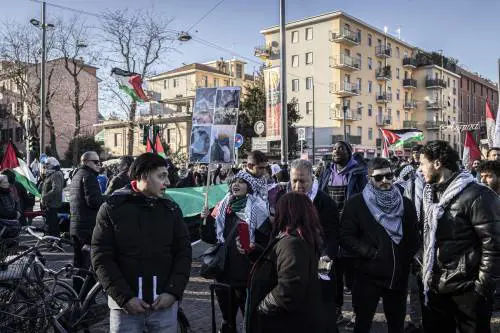 La galassia filo-Gaza fra arabi e giovani comunisti