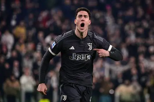 Juve, non basta Vlahovic